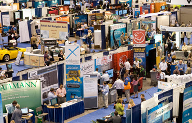 7 Creative Demand Gen Tactics to Drive Trade Show Booth Traffic